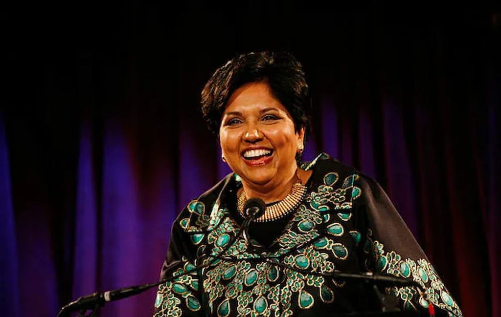 Portrait de Indra Nooyi, Former CEO of PepsiCo Portrait de Indra Noovi Former CEO of PepsiCo